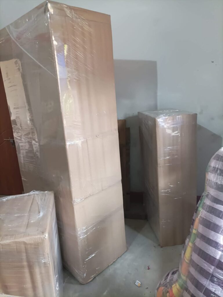 WhatsApp Image 2025-10-06 at 23.14.04