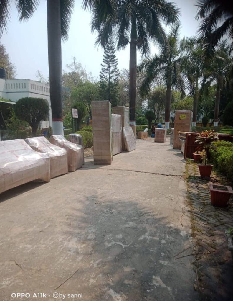 WhatsApp Image 2025-10-06 at 23.14.05 (1)